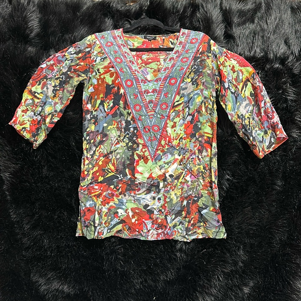 Tolani Silk‎ Boho Floral Print Tunic Women's Size XS V Neck Side Slit pullover